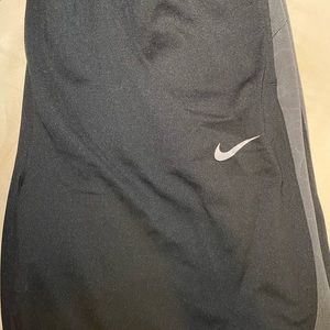 Nike Lebron Basketball Shorts Medium Mens Black Dri-Fit 11" Inseam Drawstring